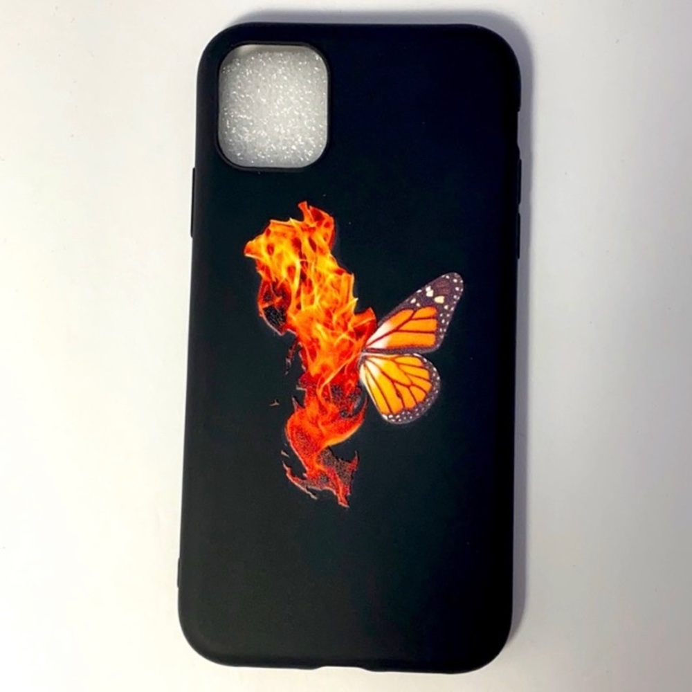 Bundle of 2 iPhone 11 phone cases (New)